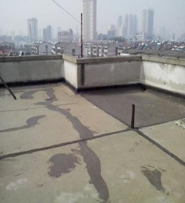 焦作漏水维修 楼顶漏水是什么原因，楼顶漏水维修方法是什么?